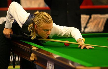 与现实之间 与现实之间