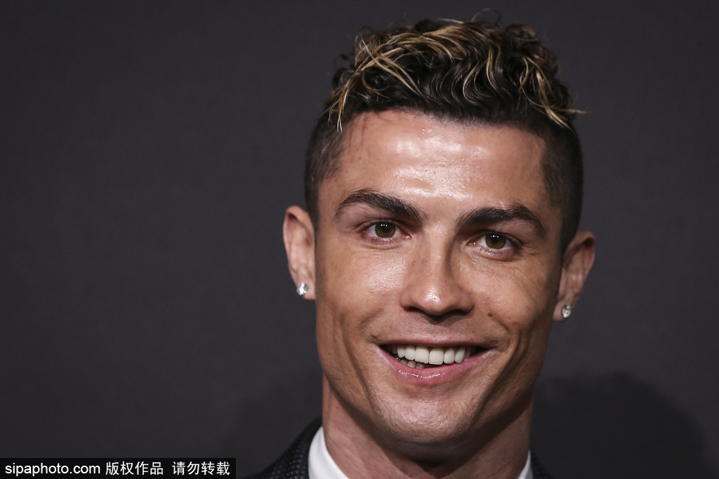 助攻完成致 助攻完成致