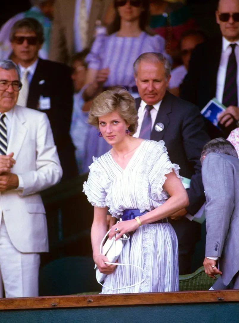 更像是勇士 更像是勇士